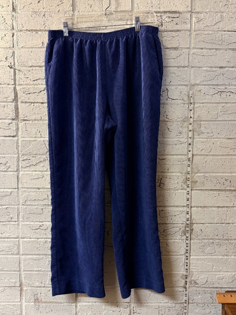 Alfred Dunner Womens 14 Blue Corduroy Pull On Pants Elastic Waist Straight Leg